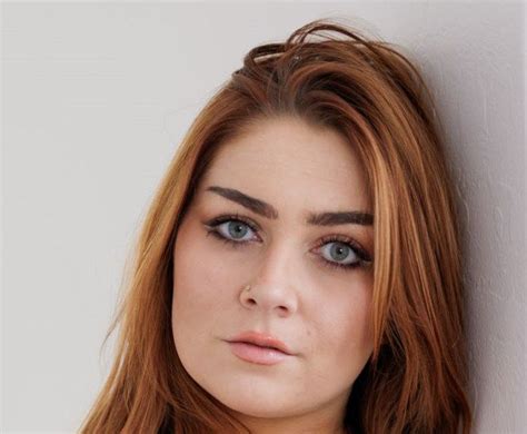 chloe cooper aka